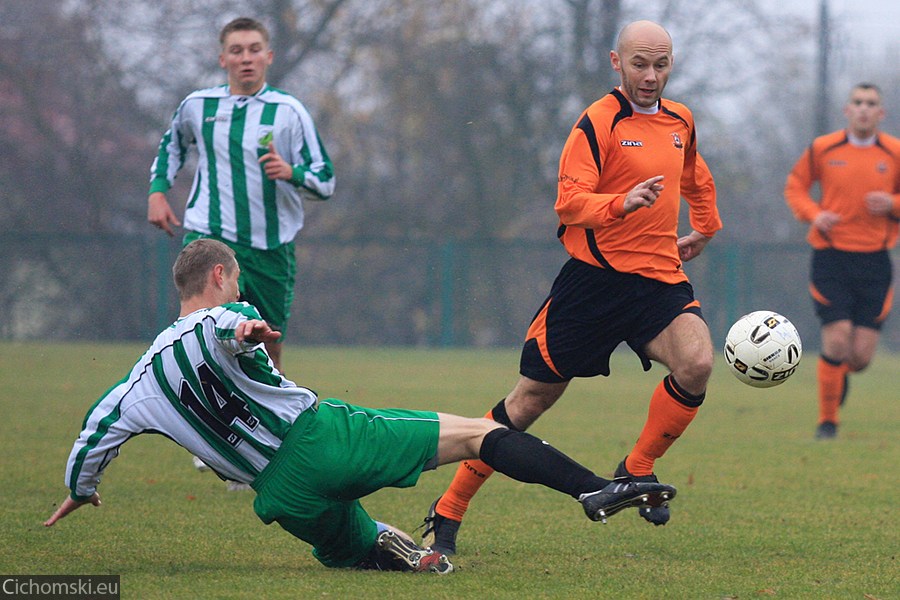 2009.11.11 Hutnik Szczecin - Ina Goleniow 03