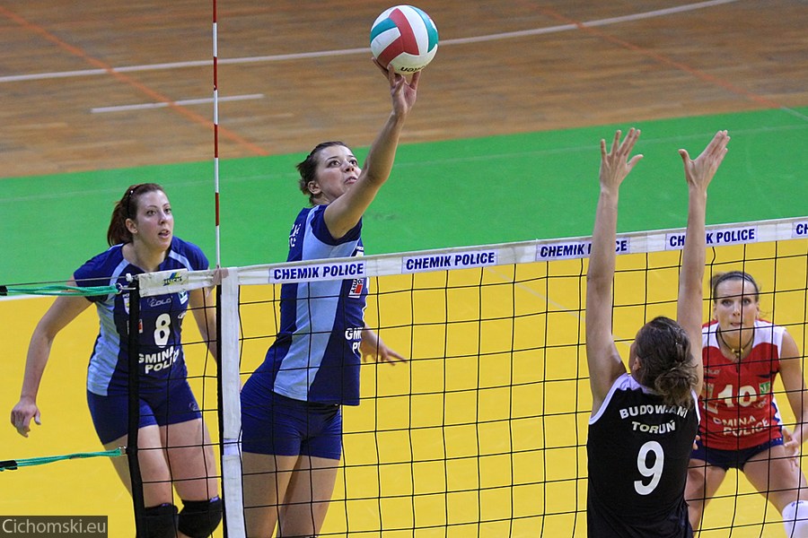 2009.11.28 PSPS Chemik Police - Budowlani Torun 09